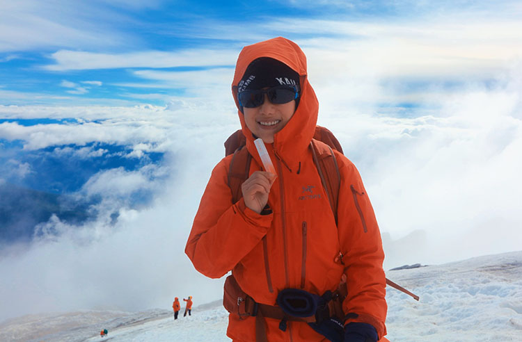 风险久久久久久亚洲精品影院