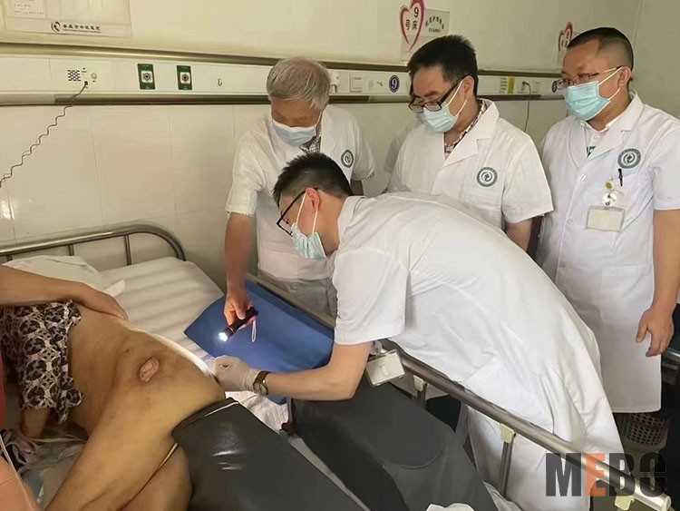 风险久久久久久亚洲精品影院