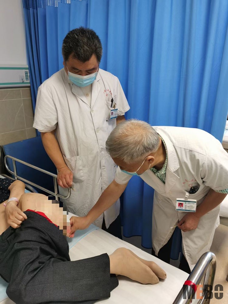 风险久久久久久亚洲精品影院