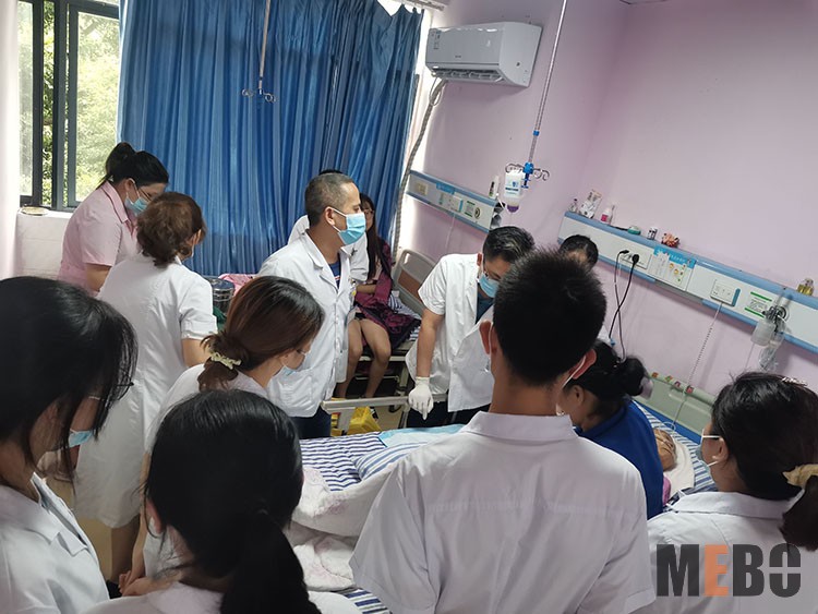 风险久久久久久亚洲精品影院