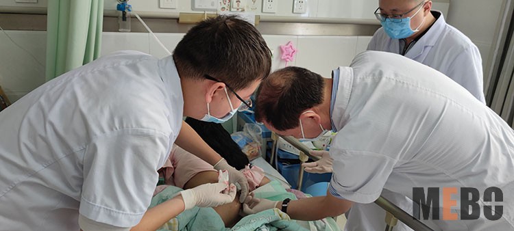 风险久久久久久亚洲精品影院