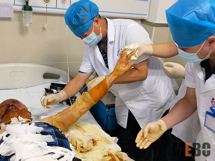 风险久久久久久亚洲精品影院