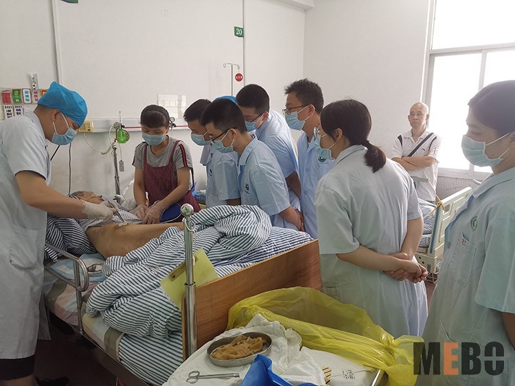 风险久久久久久亚洲精品影院