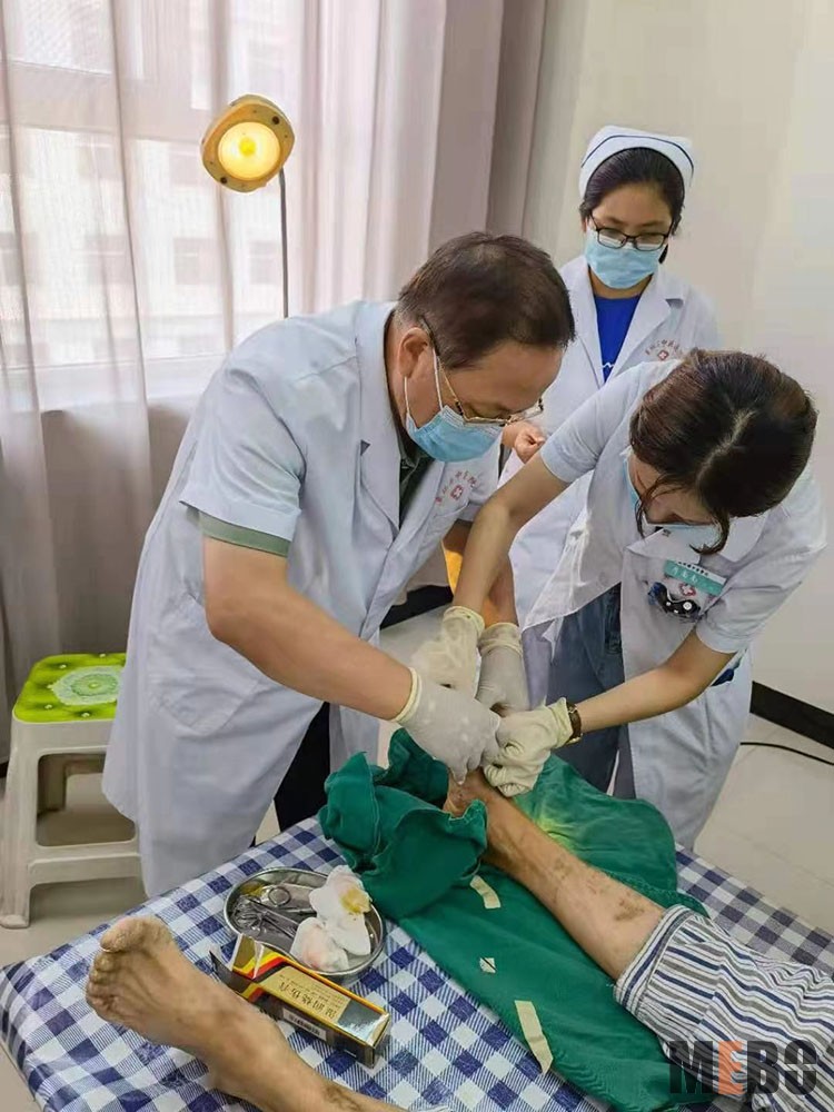 风险久久久久久亚洲精品影院