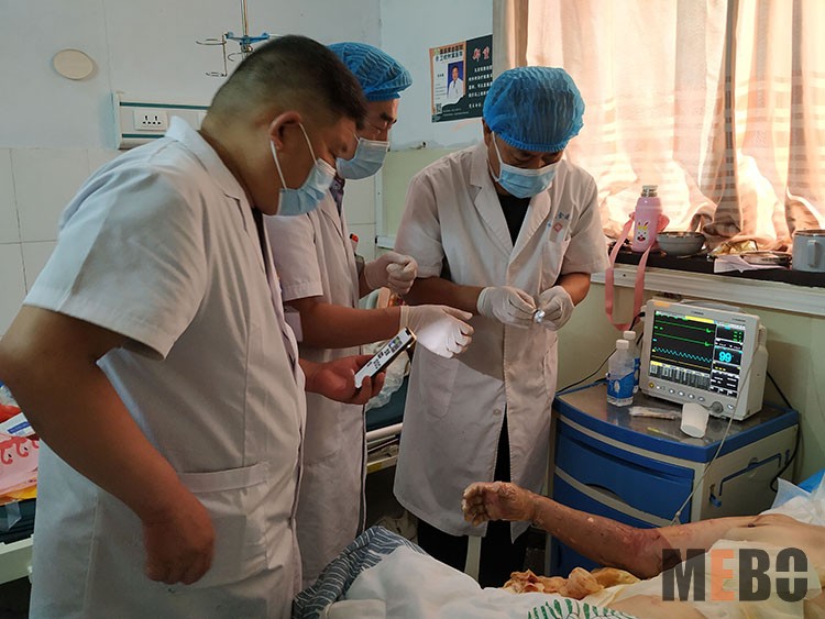 风险久久久久久亚洲精品影院