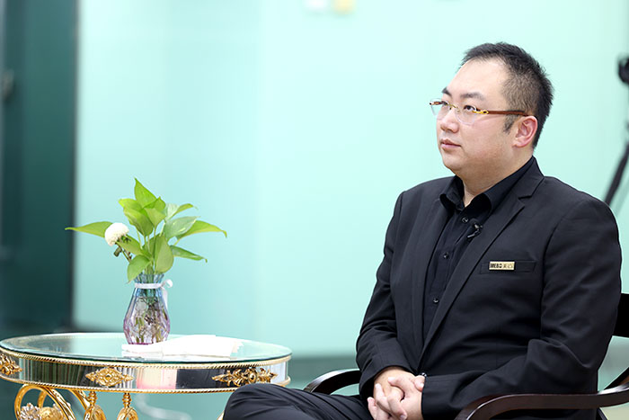 风险久久久久久亚洲精品影院