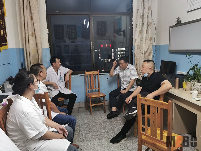 风险久久久久久亚洲精品影院