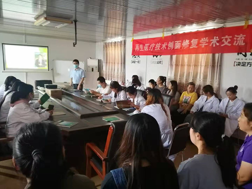 风险久久久久久亚洲精品影院