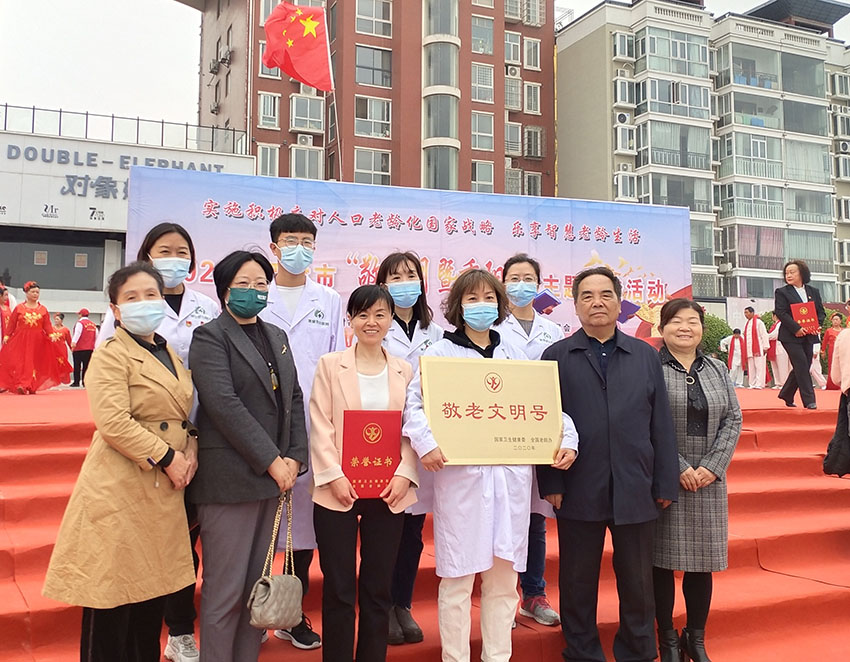 风险久久久久久亚洲精品影院