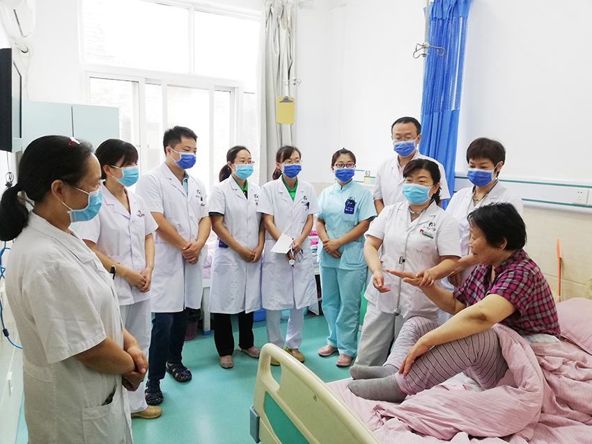 风险久久久久久亚洲精品影院