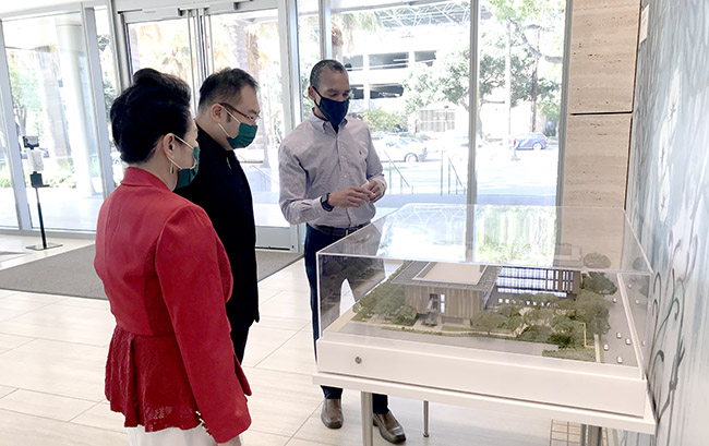 风险久久久久久亚洲精品影院