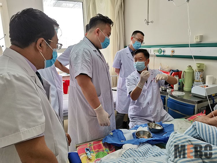 风险久久久久久亚洲精品影院