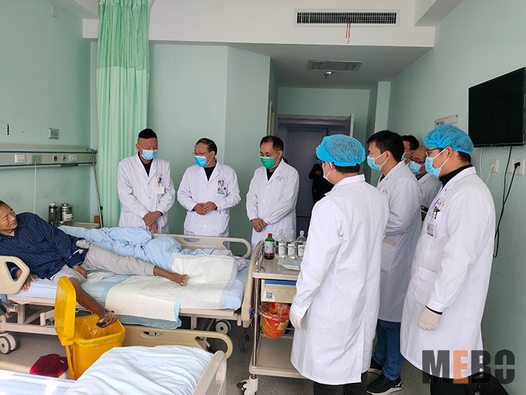 风险久久久久久亚洲精品影院