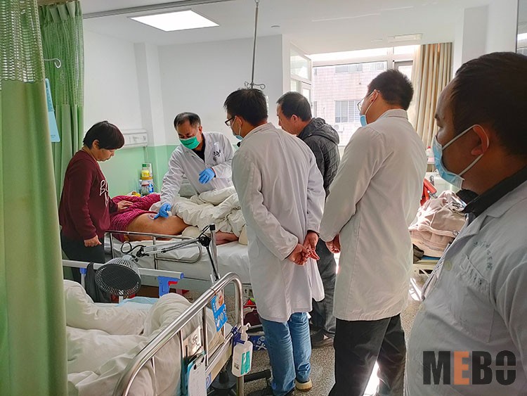 风险久久久久久亚洲精品影院