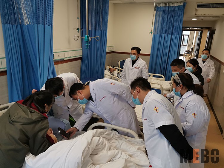 风险久久久久久亚洲精品影院