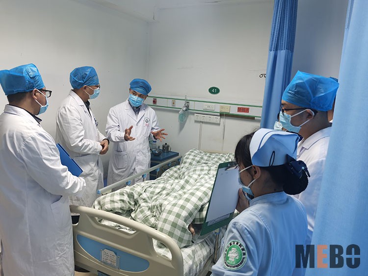 风险久久久久久亚洲精品影院