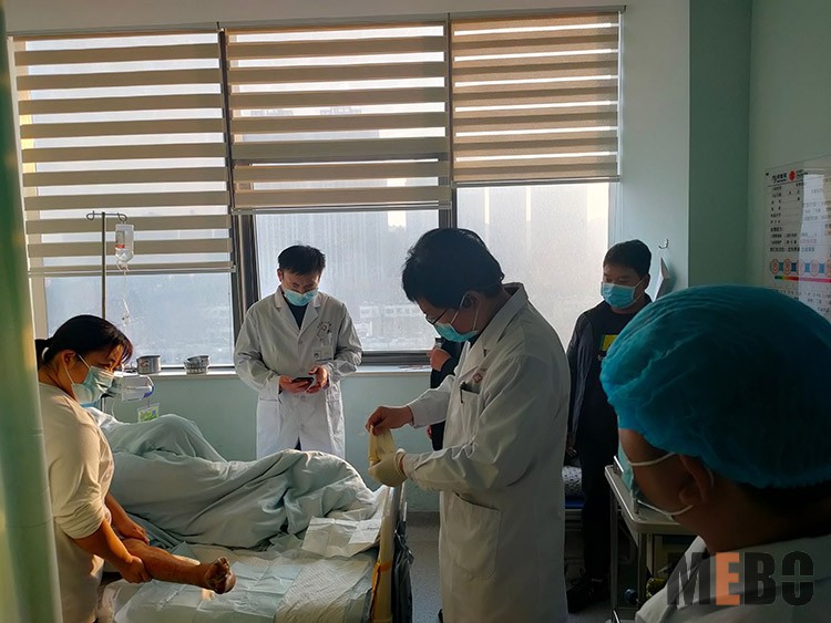 风险久久久久久亚洲精品影院