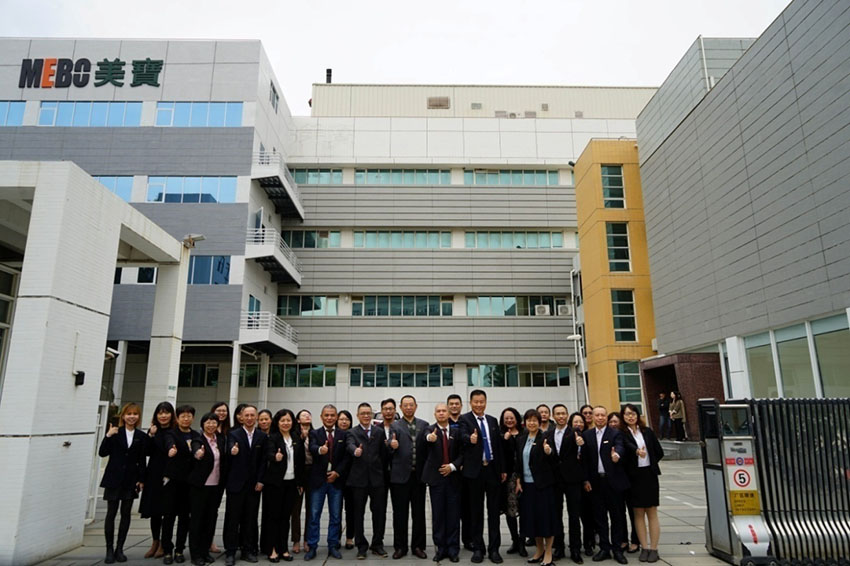 风险久久久久久亚洲精品影院