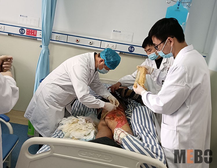 风险久久久久久亚洲精品影院