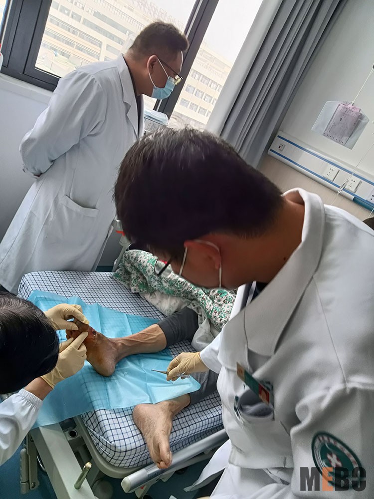 风险久久久久久亚洲精品影院