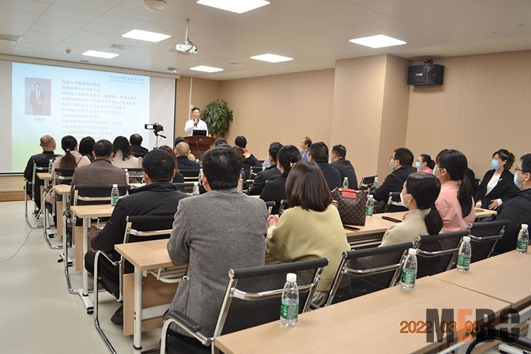 风险久久久久久亚洲精品影院