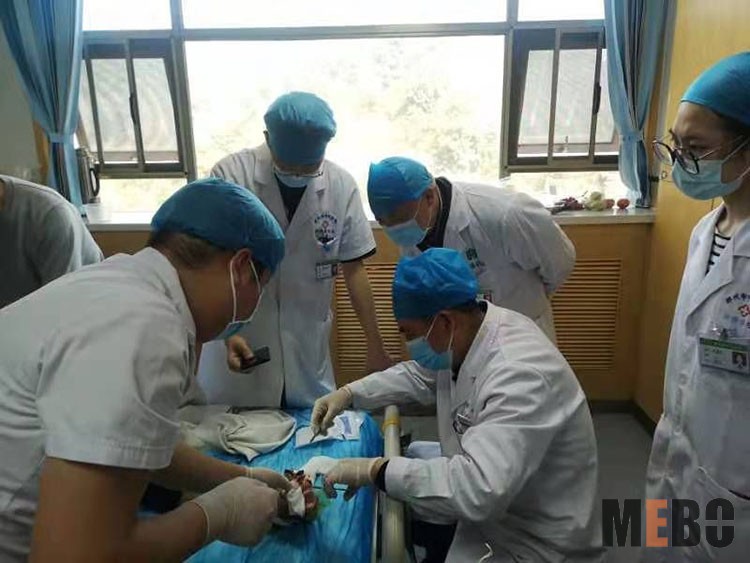 风险久久久久久亚洲精品影院