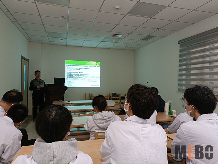 风险久久久久久亚洲精品影院