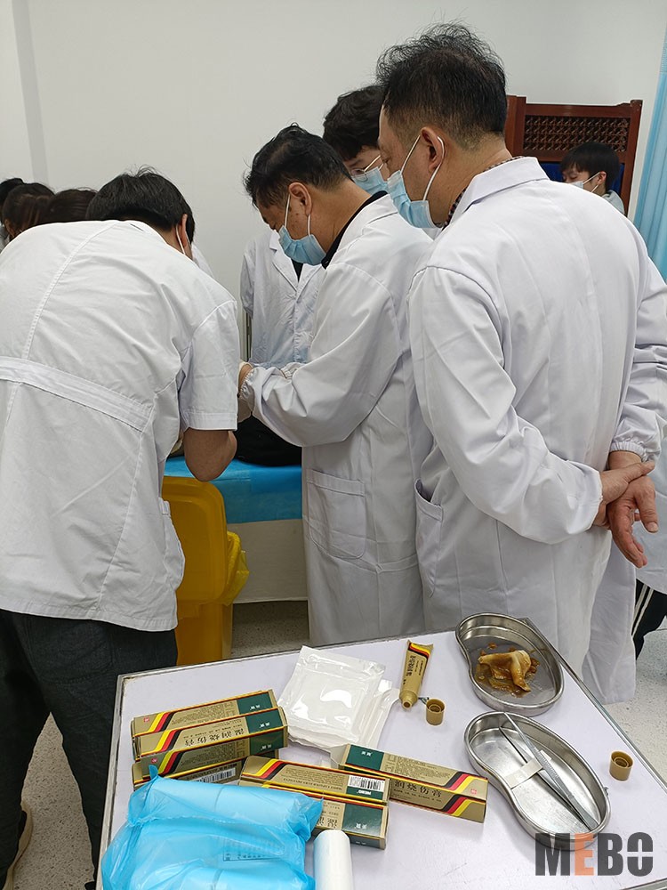 风险久久久久久亚洲精品影院