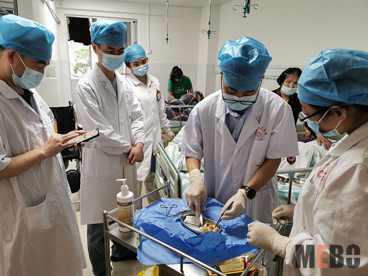 风险久久久久久亚洲精品影院