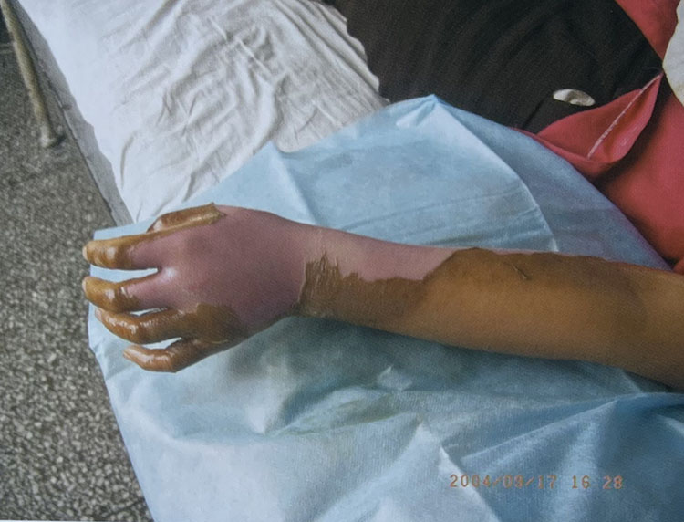 风险久久久久久亚洲精品影院