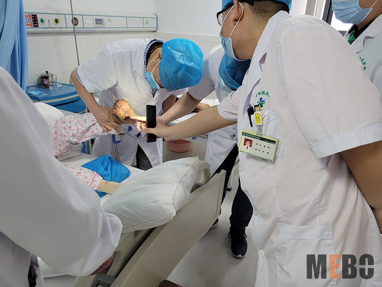 风险久久久久久亚洲精品影院