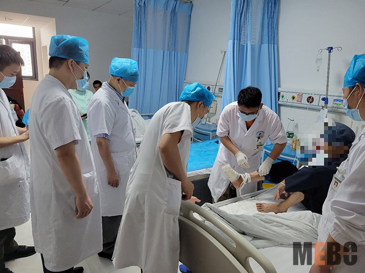 风险久久久久久亚洲精品影院