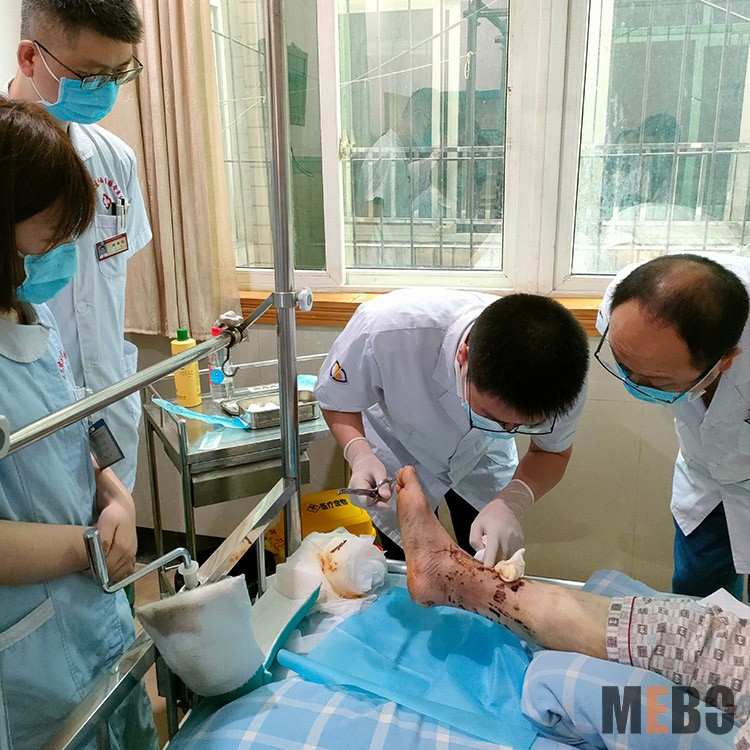 风险久久久久久亚洲精品影院