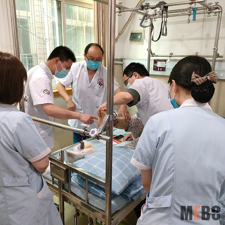 风险久久久久久亚洲精品影院