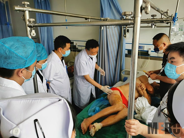 风险久久久久久亚洲精品影院