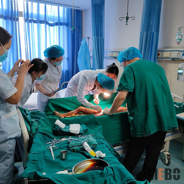 风险久久久久久亚洲精品影院