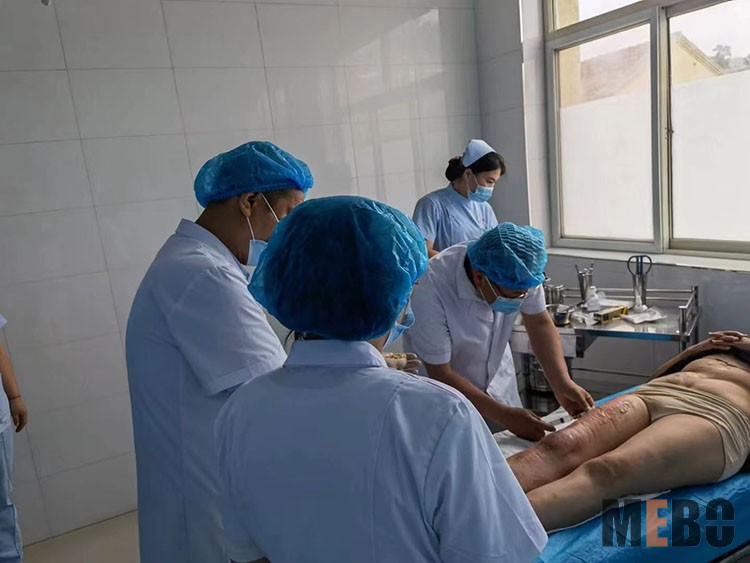 风险久久久久久亚洲精品影院