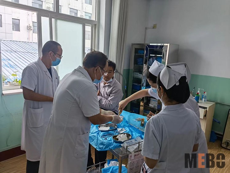 风险久久久久久亚洲精品影院