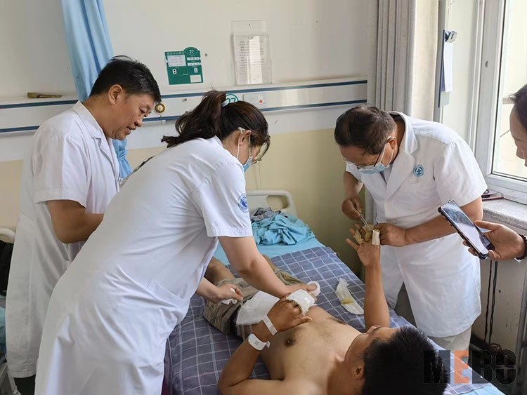 风险久久久久久亚洲精品影院