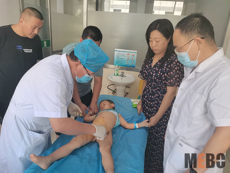 风险久久久久久亚洲精品影院