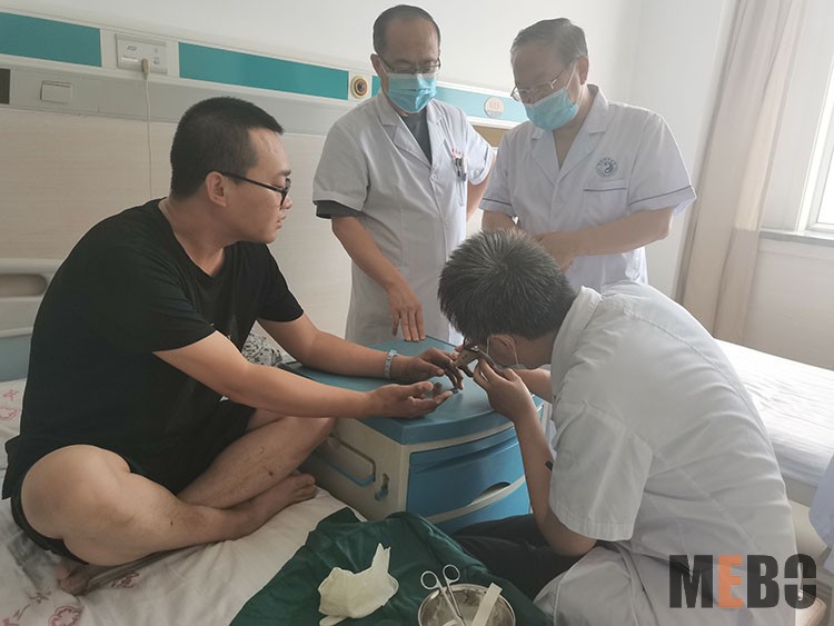 风险久久久久久亚洲精品影院