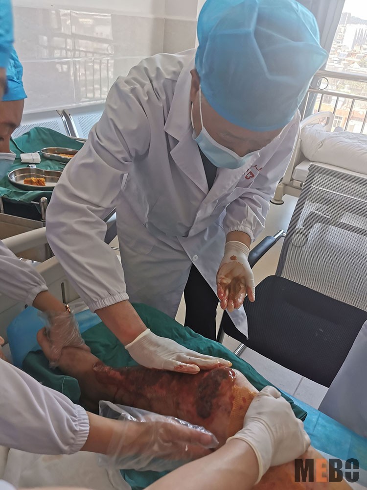 风险久久久久久亚洲精品影院