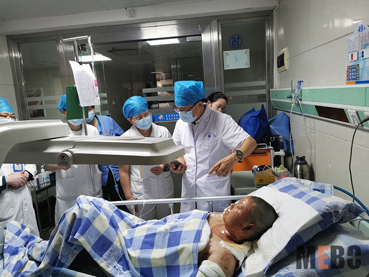 风险久久久久久亚洲精品影院