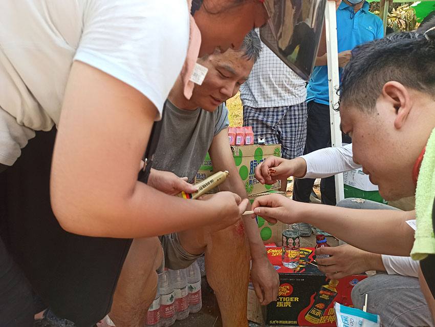 风险久久久久久亚洲精品影院