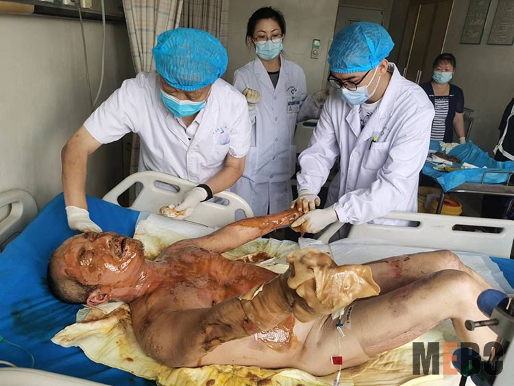 风险久久久久久亚洲精品影院