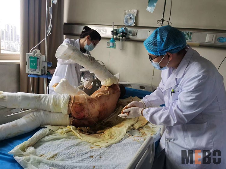 风险久久久久久亚洲精品影院