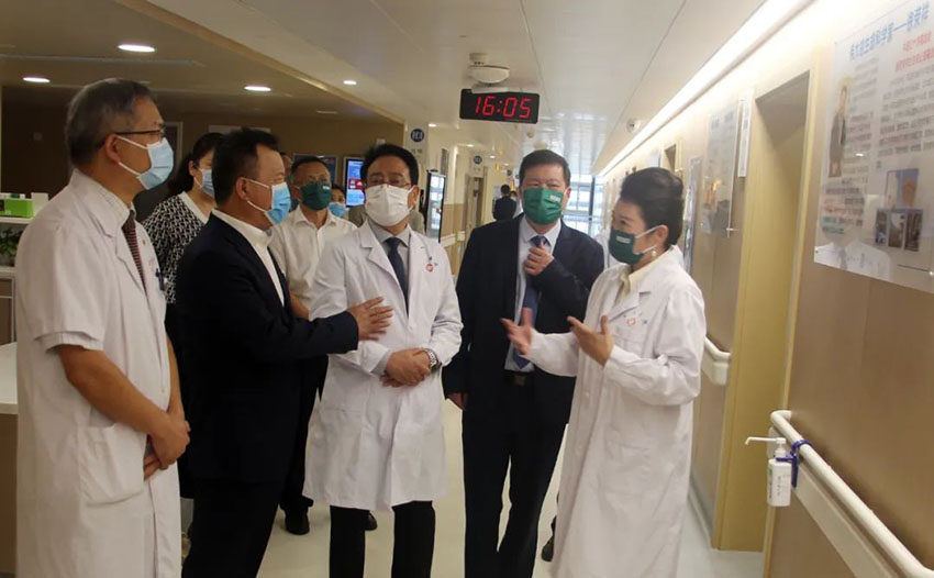 风险久久久久久亚洲精品影院