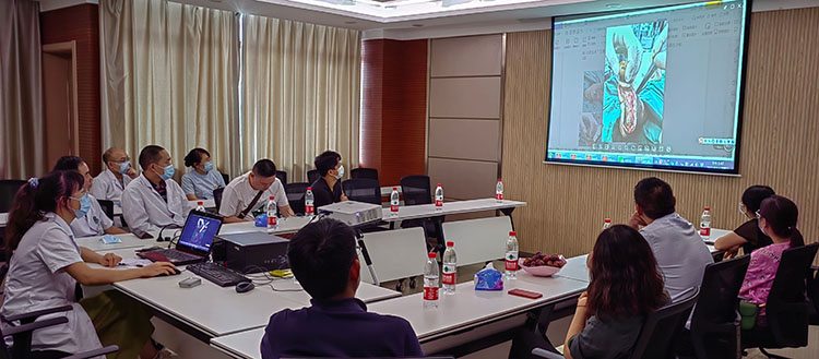 风险久久久久久亚洲精品影院