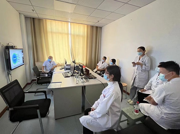 风险久久久久久亚洲精品影院