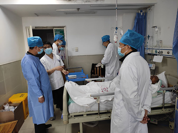 风险久久久久久亚洲精品影院